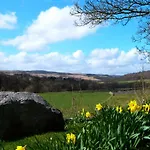 Pemba * Skipton